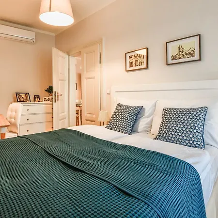 Apartment Rybna Prague